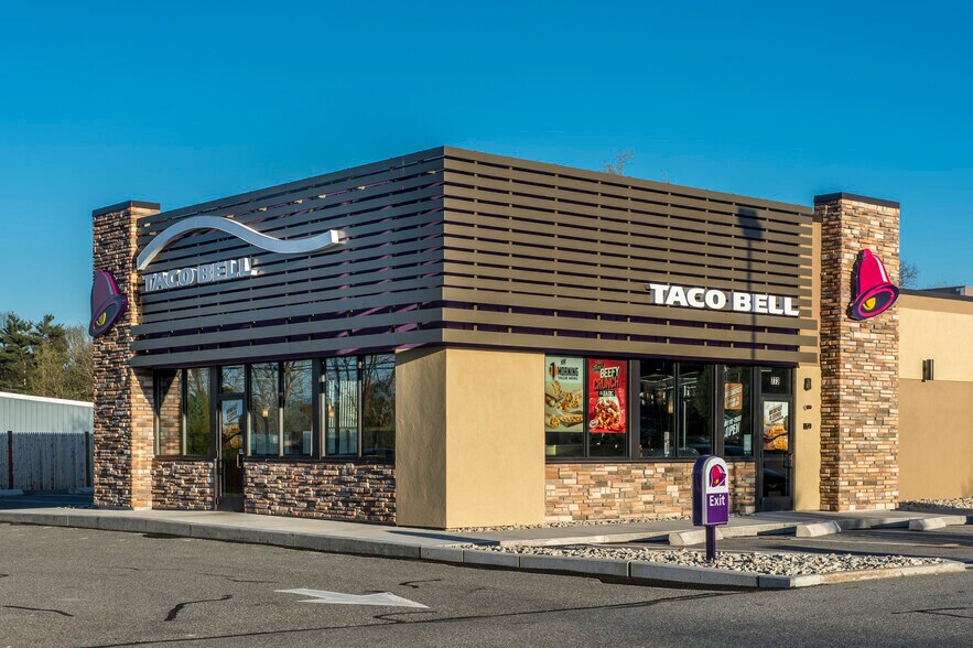 More Photos Of 681-771 Boston Post Rd E, Marlborough Unknown For Lease