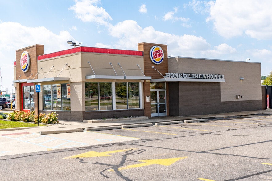 More Photos Of 32435 Gratiot Ave, Roseville Fast Food For Sale