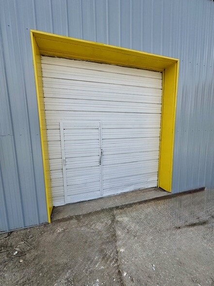 More Photos Of 1310 W Gate City Blvd, Greensboro Warehouse For Lease