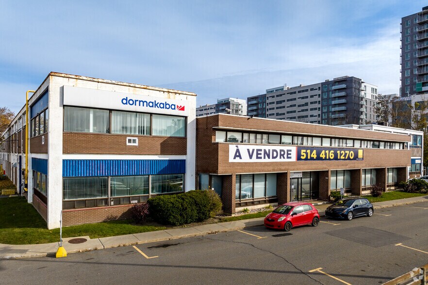 Primary Photo Of 7301 Boul Décarie, Montréal Warehouse For Lease