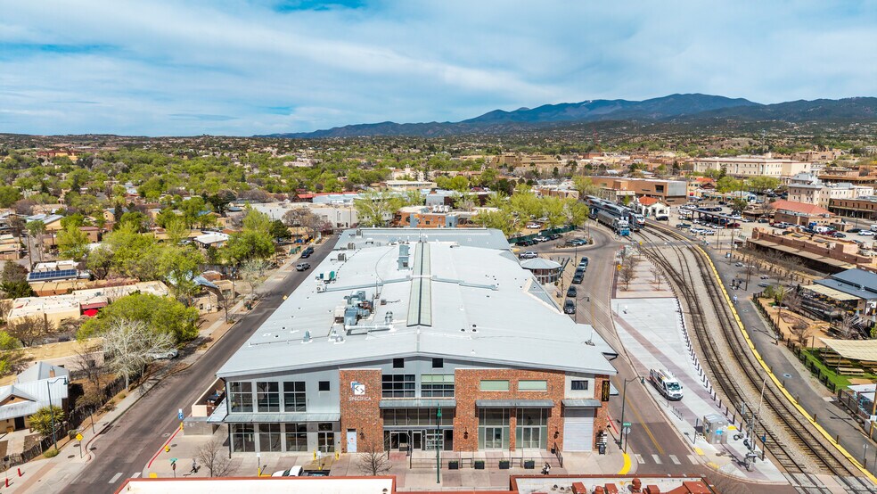 More Photos Of 500 Market St, Santa Fe Storefront Retail Office For Lease
