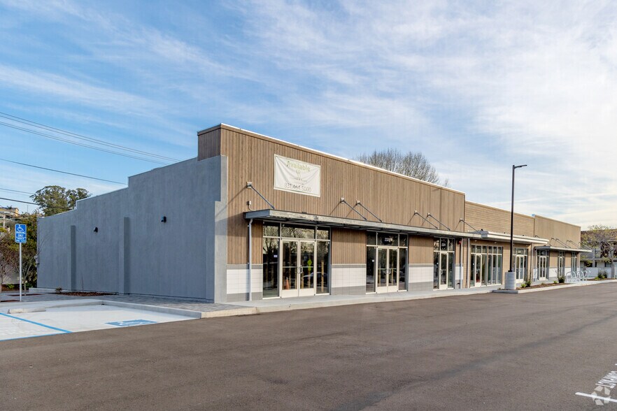 More Photos Of 2320-2404 Mission St, Santa Cruz Storefront Retail Office For Lease