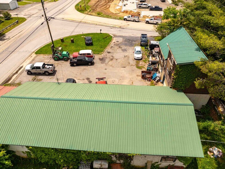 More Photos Of 3472 Pisgah Dr, Canton Warehouse For Sale