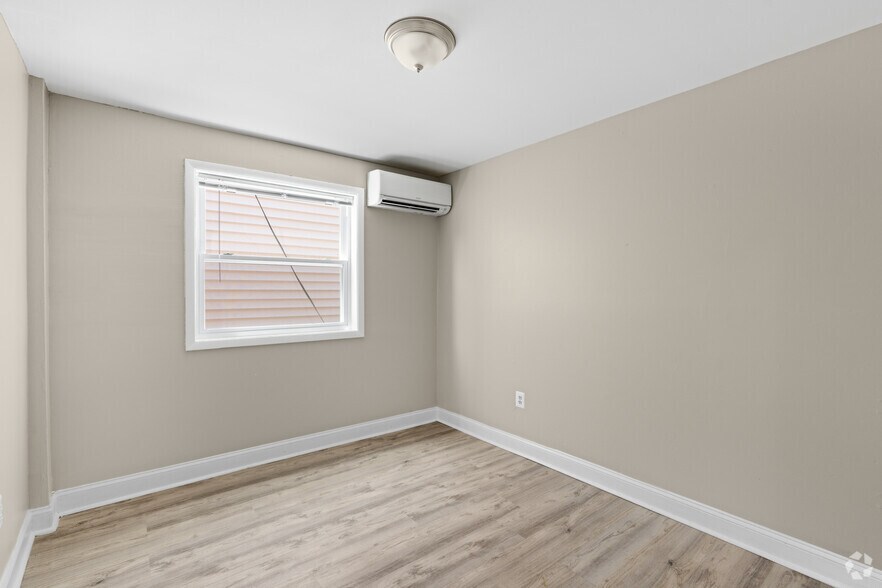 More Photos Of 4919 A St SE, Washington Apartments For Sale