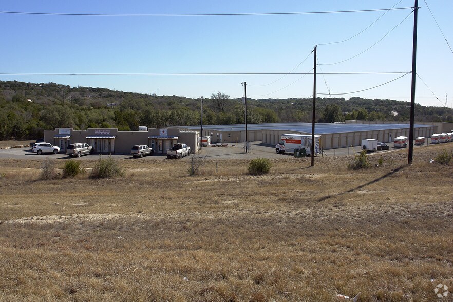 More Photos Of 23061-23065 Tx-46 Hwy, Bulverde Self Storage For Lease