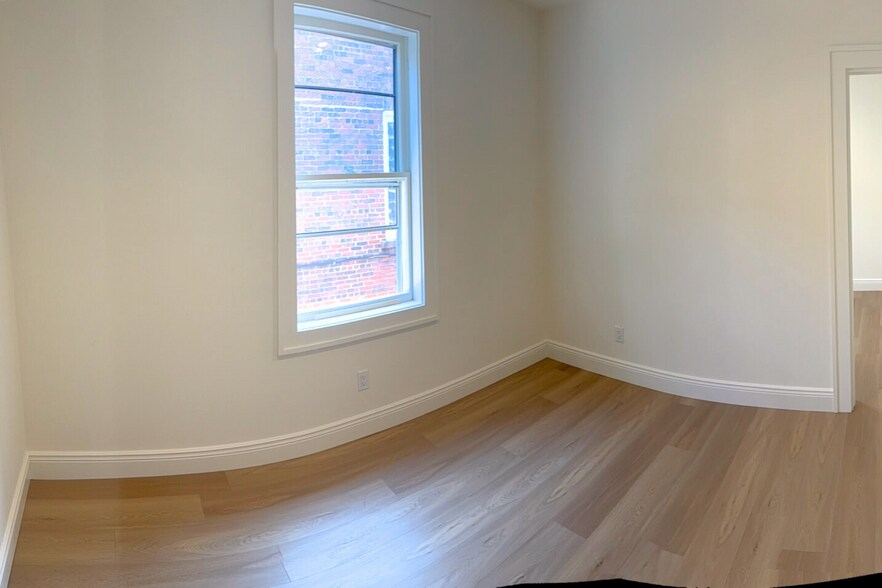 More Photos Of 47 Newtown Ln, East Hampton Coworking Space