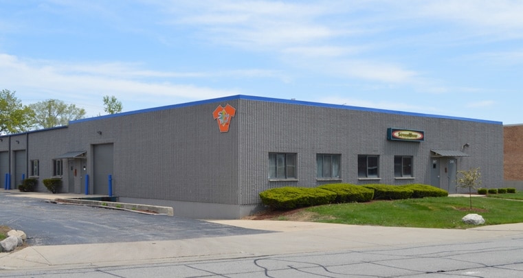More Photos Of 341-349 Lively Blvd, Elk Grove Village Warehouse For Lease