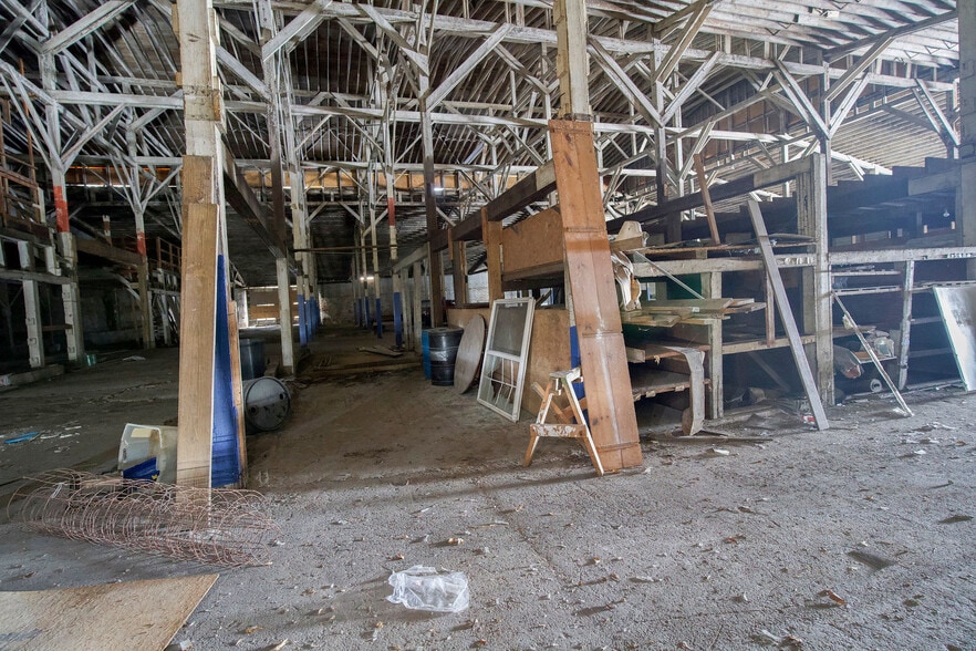 More Photos Of 221 S Walnut Ave, Sidney Warehouse For Sale