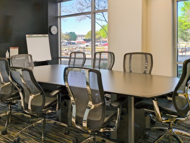 More Photos Of 13785 Research Blvd, Austin Coworking Space