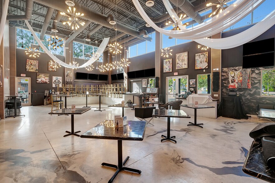 More Photos Of 122 S Howard Ave, Tampa Restaurant For Lease