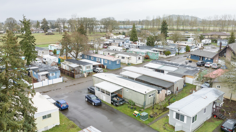 Primary Photo Of 950 Airport Rd SE, Albany Manufactured Housing Mobile Home Park For Sale