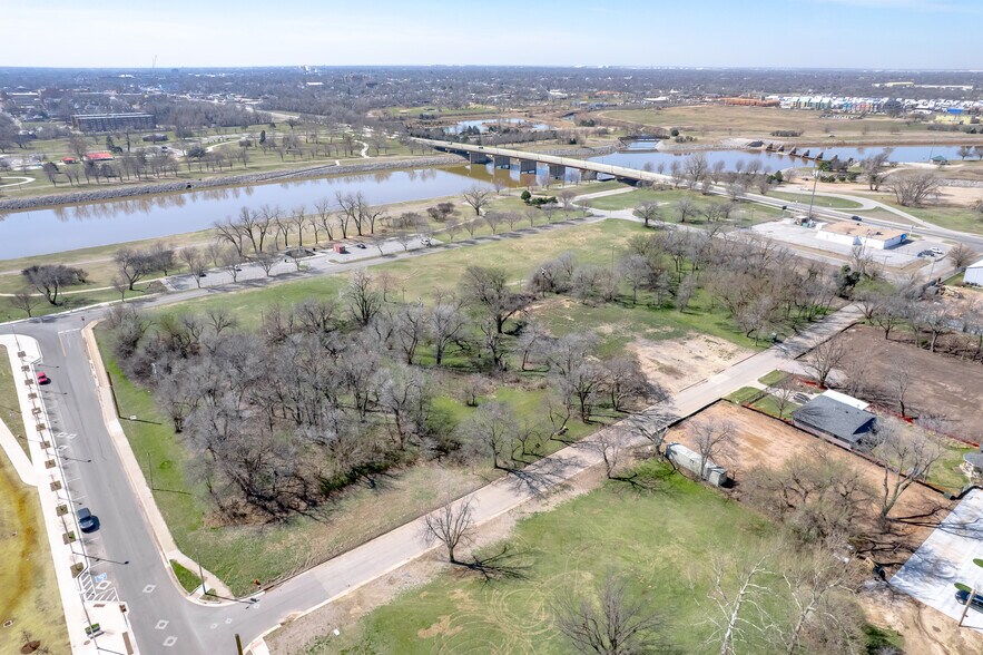 More Photos Of SW 14th Street, Oklahoma City Land For Sale