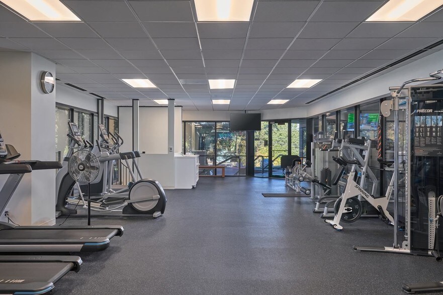 More Photos Of 1250 S Capital of Texas Hwy, Austin Office For Lease