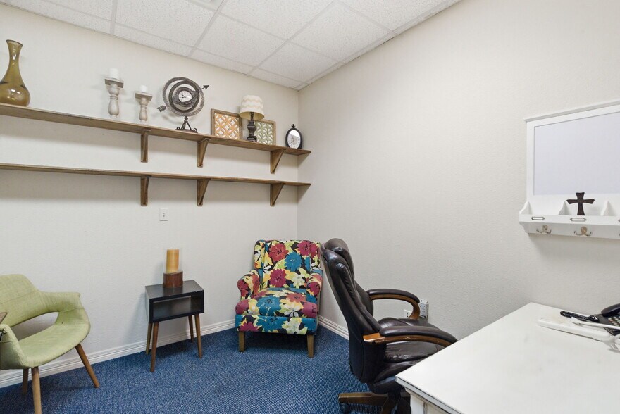 More Photos Of 129 Ranch House rd, Willow Park Specialty For Sale