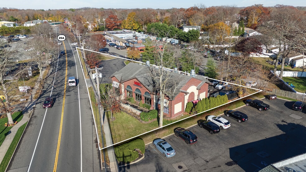 More Photos Of 420 N Country Rd, Saint James Restaurant For Sale