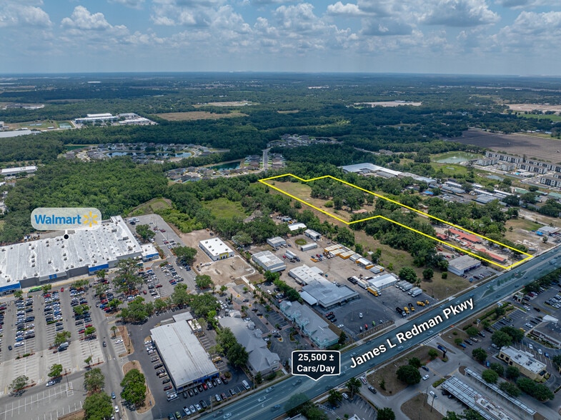 More Photos Of 2914 James L Redman Pky, Plant City Storefront Retail Office For Sale