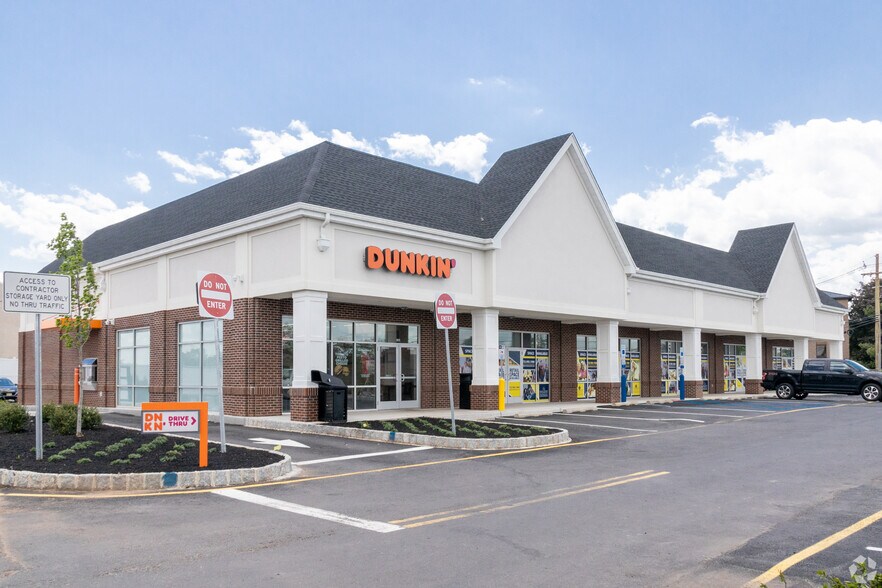 More Photos Of 2901 Hamilton Blvd, South Plainfield General Retail For Lease