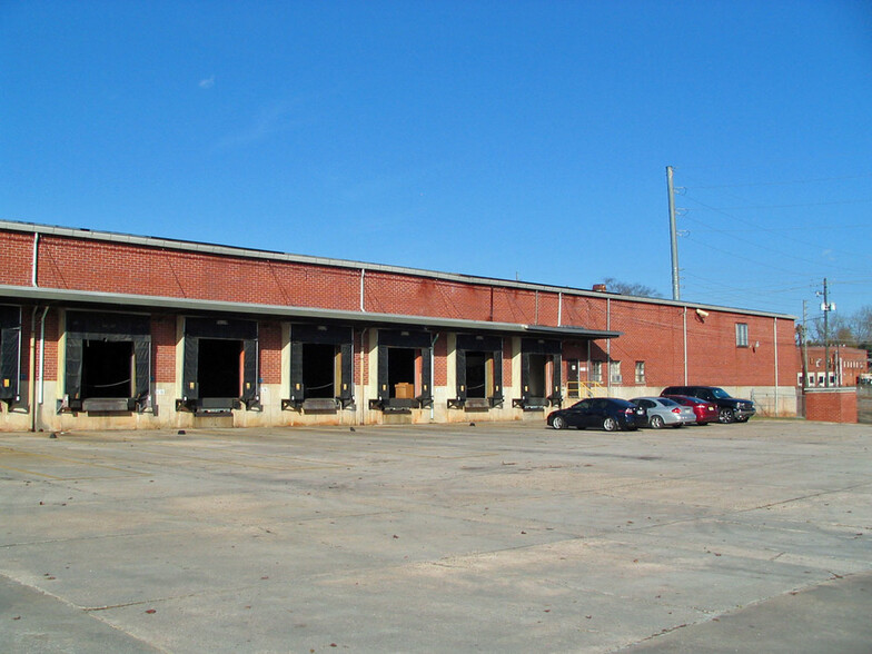 Primary Photo Of 3715 1st Ave, Columbus Warehouse For Lease