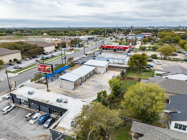 More Photos Of 11303 West Ave, San Antonio Carwash For Lease