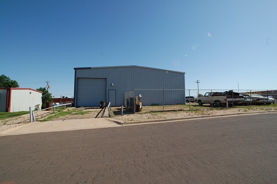 More Photos Of 1709 E 5th St, Lubbock Auto Repair For Sale