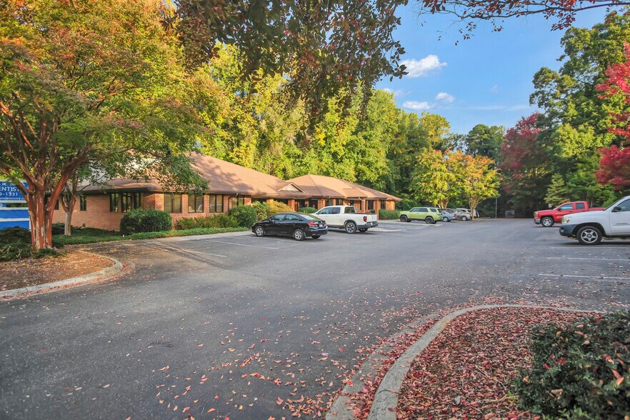 More Photos Of 510 W King St, Kings Mountain Medical For Lease