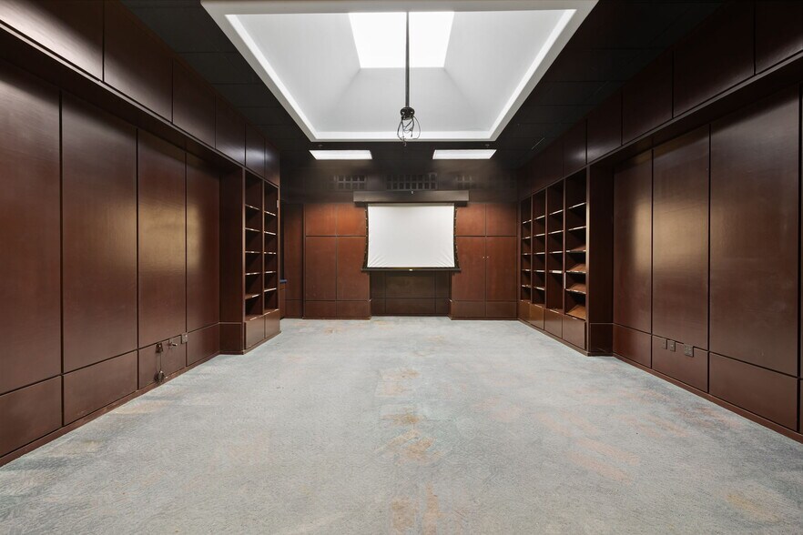 More Photos Of 2601 Cornerstone Blvd, Edinburg Medical For Sale