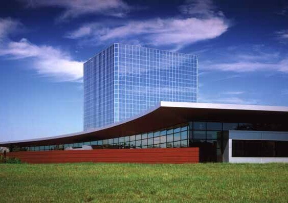 More Photos Of 11002 W Park Pl, Milwaukee Medical For Lease