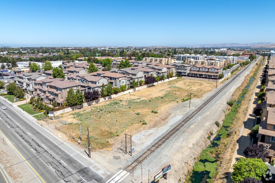 More Photos Of 91 Montague Expy, Milpitas Land For Sale