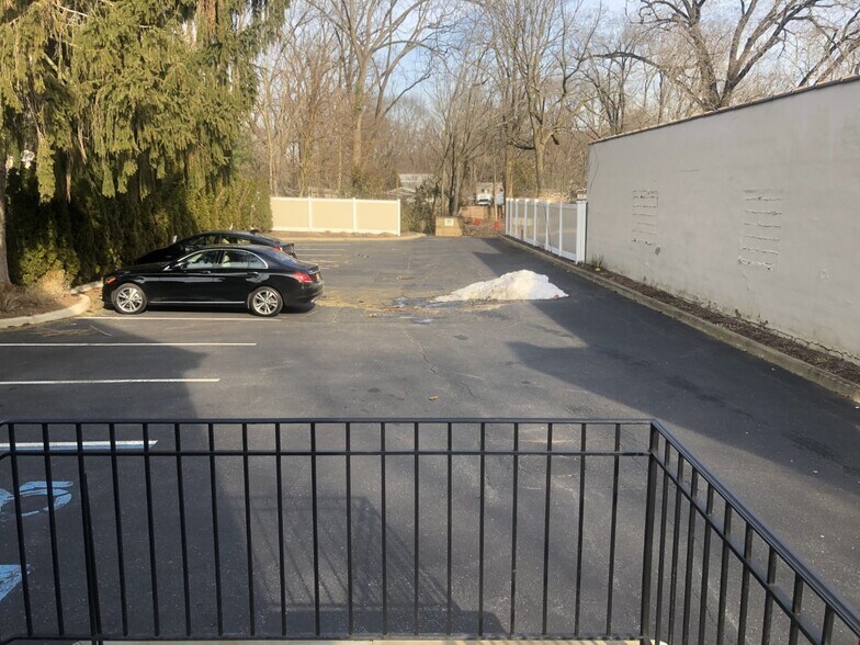 More Photos Of 12 Little Neck Rd, Centerport Storefront Retail Office For Sale