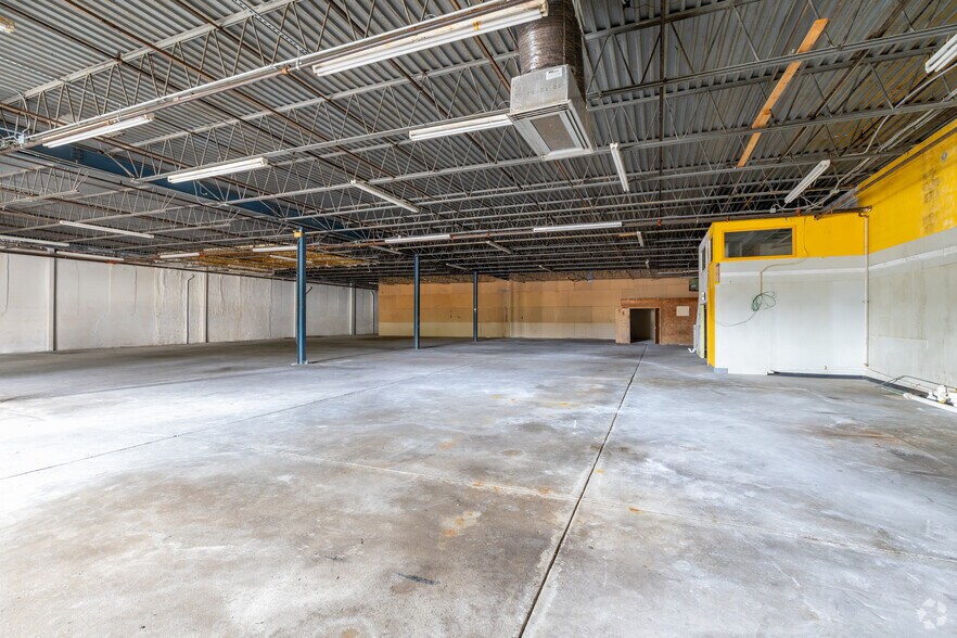 More Photos Of 50 Hulmeville Ave, Penndel Warehouse For Sale