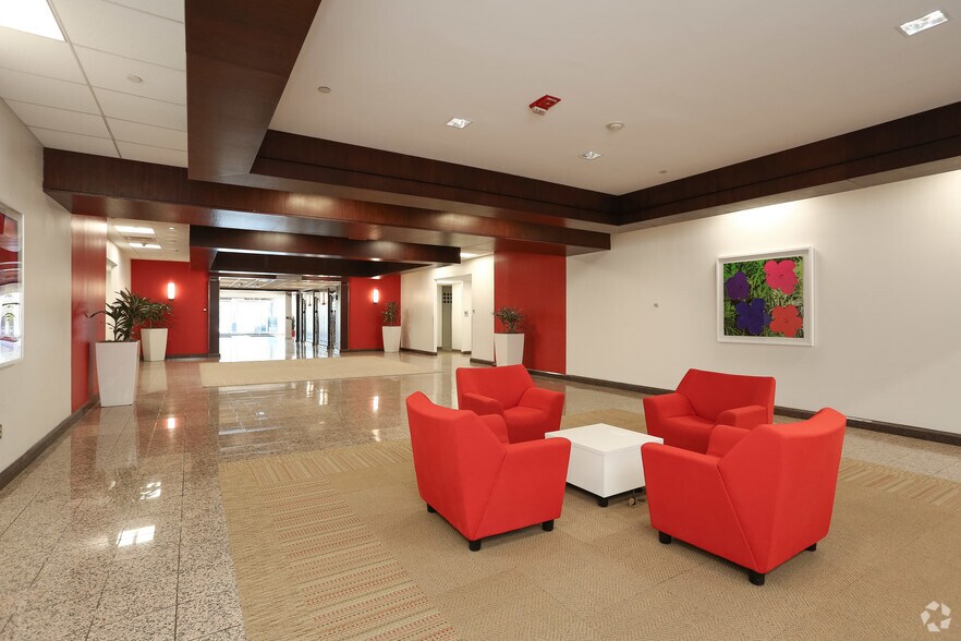 More Photos Of 500 Enterprise Dr, Rocky Hill Office For Lease