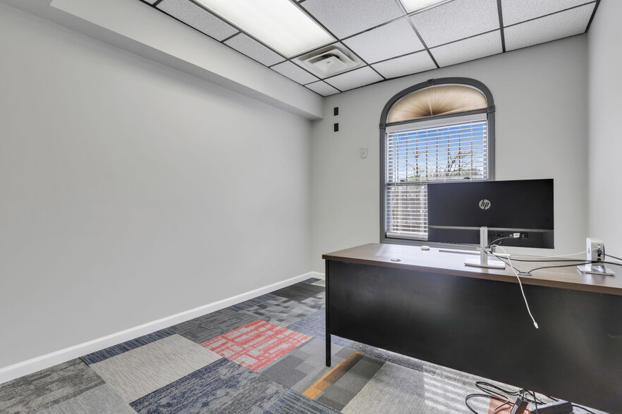 More Photos Of 4241 Kimberly Pky, Columbus Medical For Lease