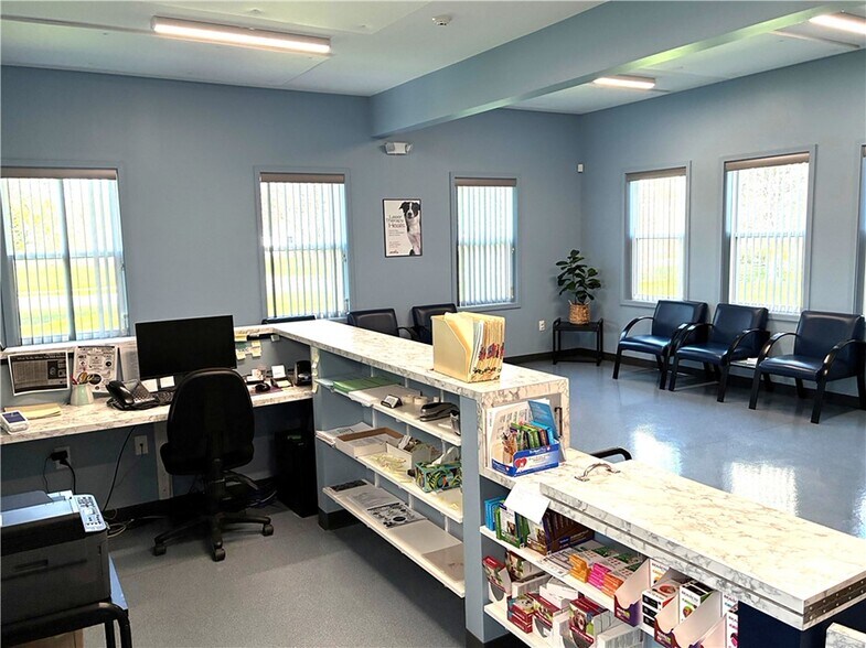 More Photos Of 1055 Denise Rd, Greece Veterinarian Kennel For Sale
