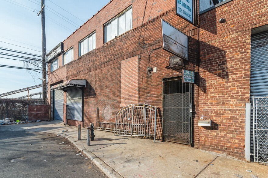 More Photos Of 9312 179th Pl, Jamaica Warehouse For Sale