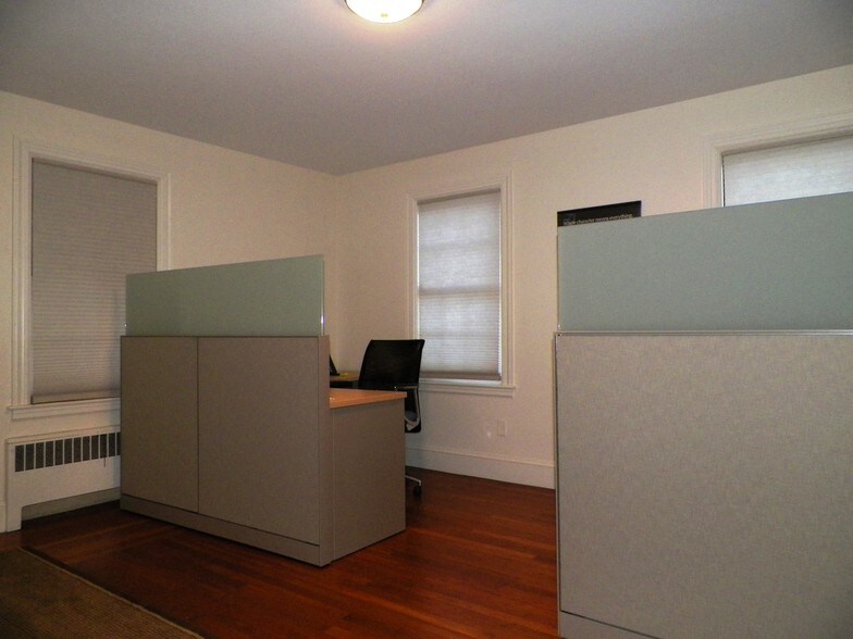 More Photos Of 24 Newport Ave, Pawtucket Office Residential For Sale