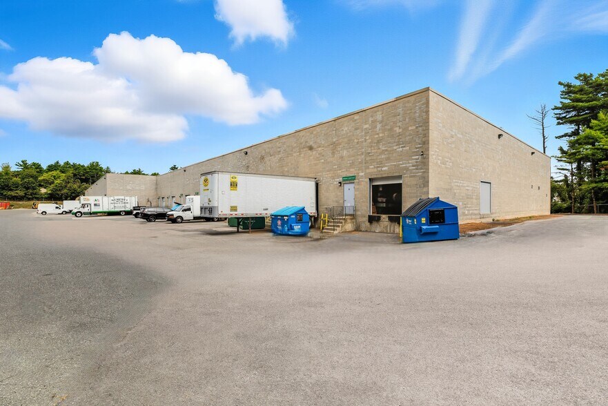 More Photos Of 65 Mathewson Dr, Weymouth Flex For Lease