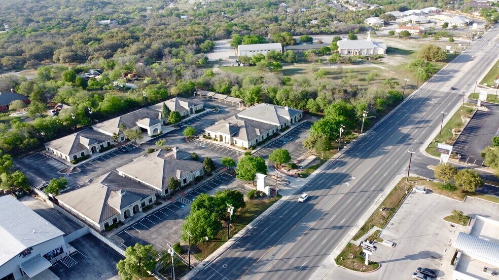 More Photos Of 9643 Huebner Rd, San Antonio Medical For Lease