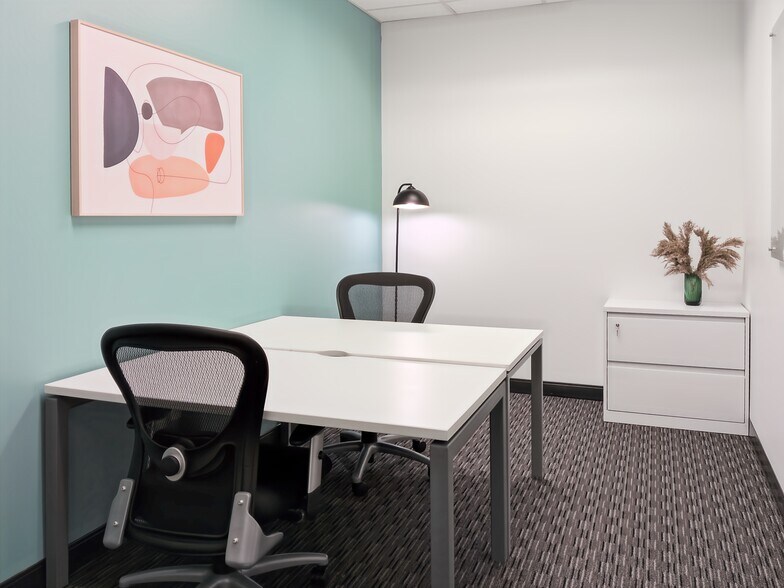 More Photos Of 13785 Research Blvd, Austin Coworking Space