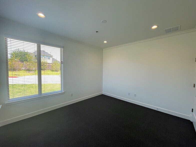 More Photos Of 400 Stonebrook Pky, Frisco Medical For Lease