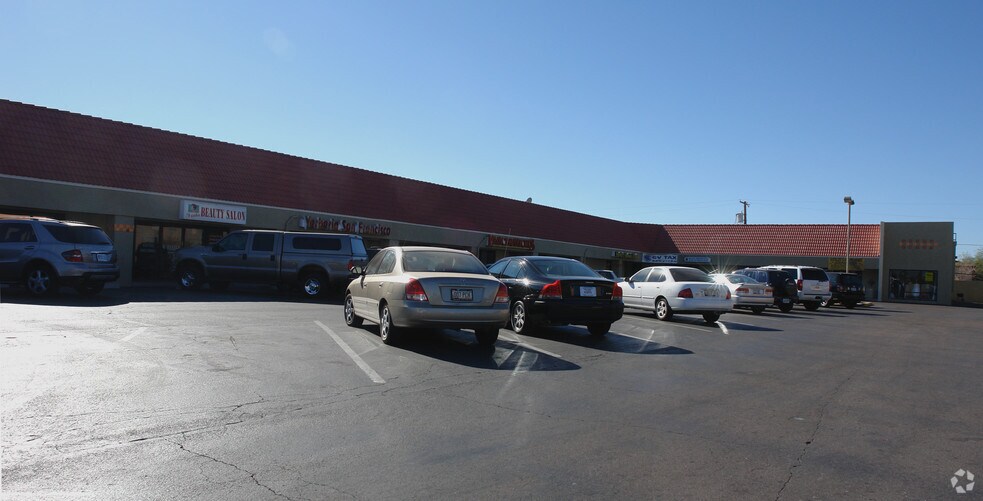 More Photos Of 16428 N 32nd St, Phoenix General Retail For Sale