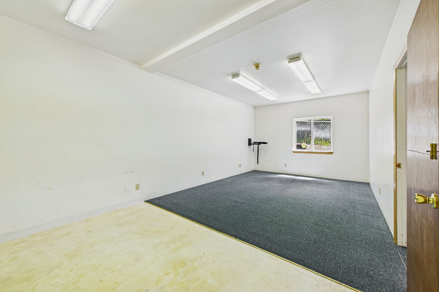 More Photos Of 555 Bayside Rd, Arcata Religious Facility For Sale