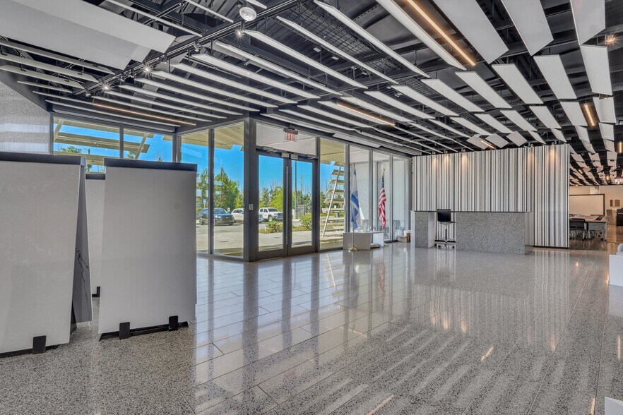 More Photos Of 1 Ceasarstone Dr, Richmond Hill Manufacturing For Sale