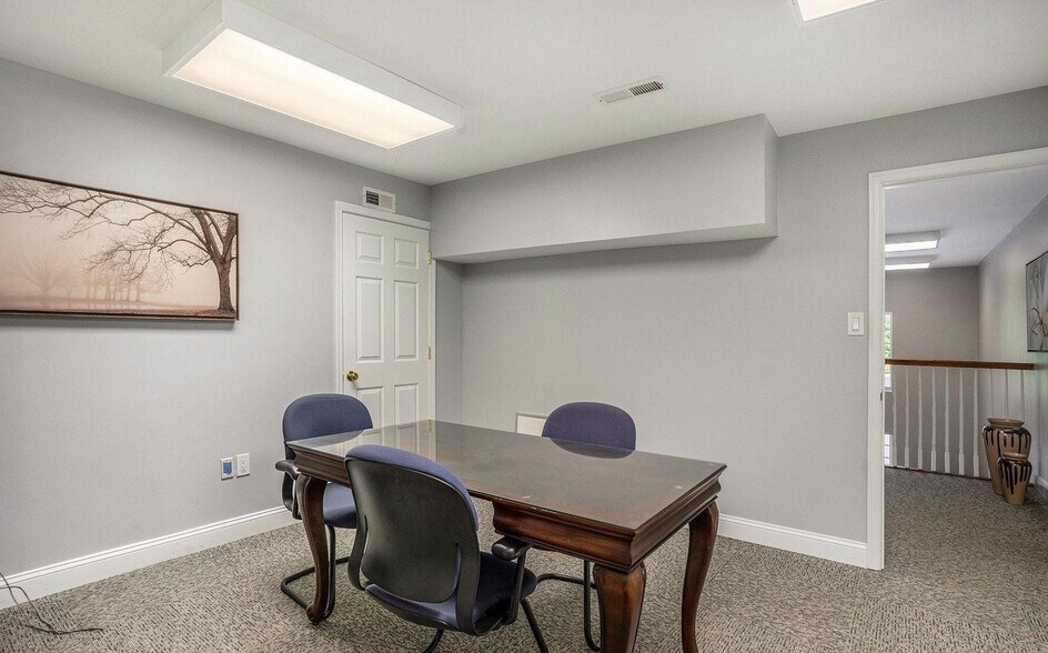 More Photos Of 3238 W Germantown Pike, Eagleville Medical For Lease