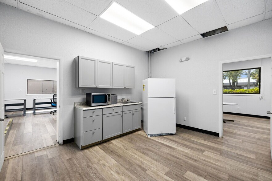 More Photos Of 4126 SW 47th Ave, Davie Land For Lease