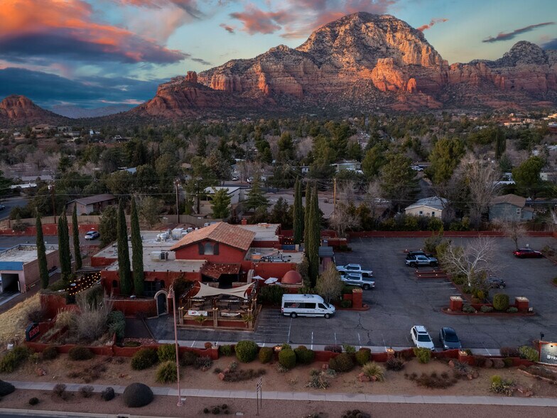More Photos Of 2620 W State Route 89A, Sedona Restaurant For Sale