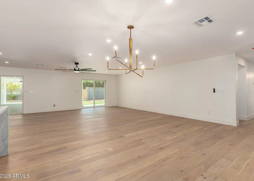 More Photos Of 829 E Desert Park Ln, Phoenix Assisted Living For Sale