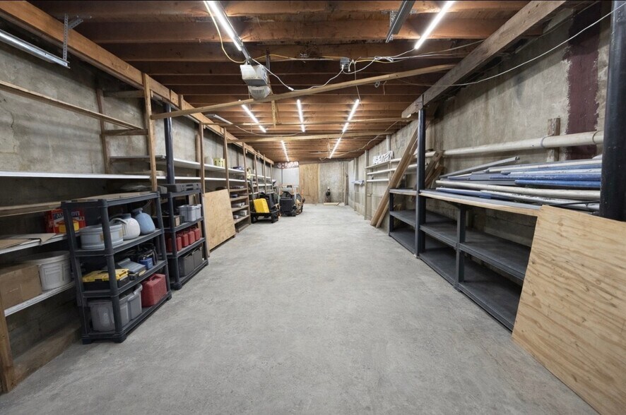 Primary Photo Of 2613 Frankford ave, Philadelphia Industrial For Lease