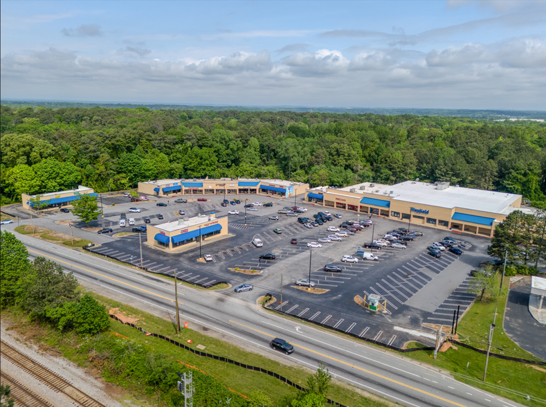 Primary Photo Of 3435-3461 Roosevelt Hwy, Red Oak Storefront For Sale