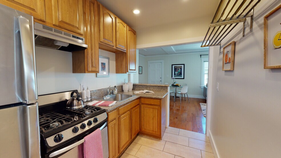 More Photos Of 335-345 Perkins St, Oakland Apartments For Sale