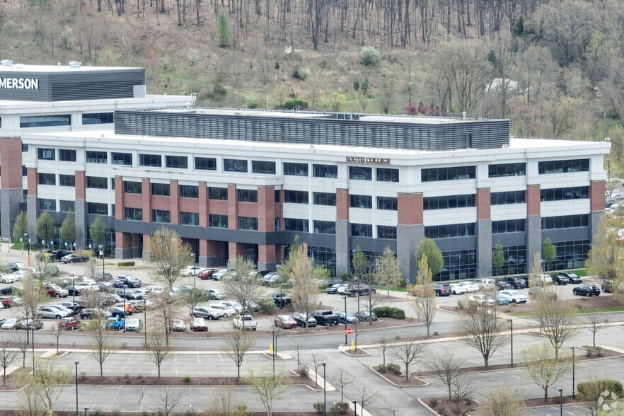 Primary Photo Of 1000 Westinghouse Dr, Cranberry Township Office For Lease